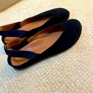 L’amour des pieds black suede